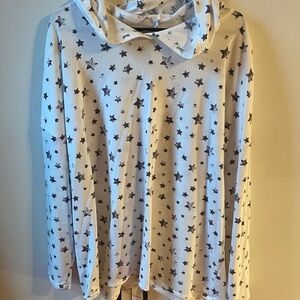 Green Envelope Black and White Patterned Top